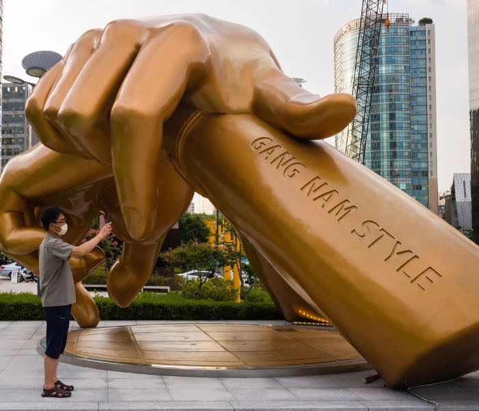 Estatua que conmemora los diez años de Gangnam Style