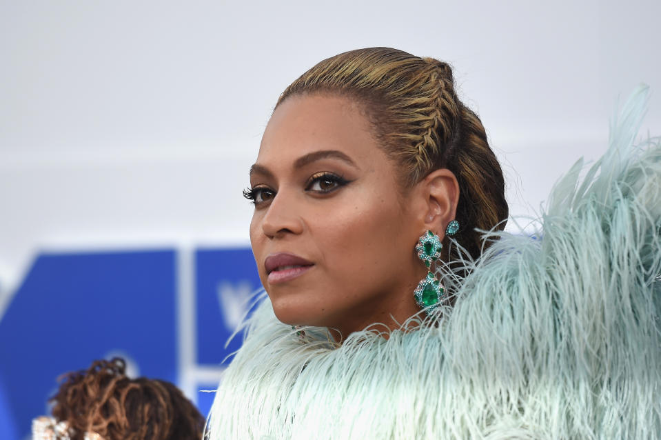 NEW YORK, NY - AUGUST 28:  Beyonce attends the 2016 MTV Video Music Awards at Madison Square Garden on August 28, 2016 in New York City.  (Photo by Jamie McCarthy/Getty Images)