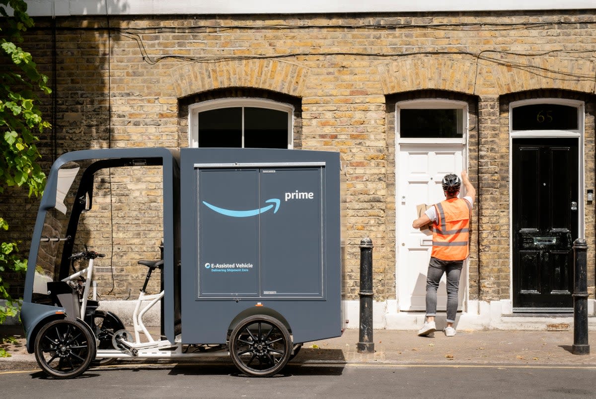 Amazon has 1,000 electric delivery vans on the road in the UK (Amazon)