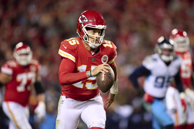 Patrick Mahomes II: Stats, Injury News & Fantasy Projections