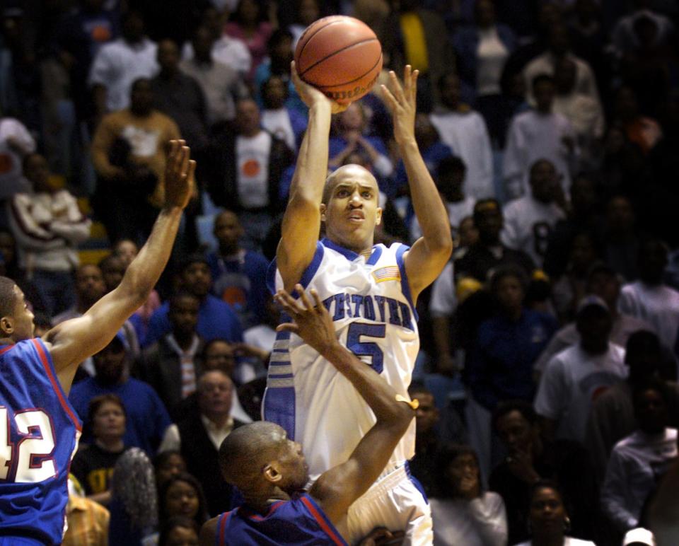 Westover's Eric Maynor during NCHSAA championship game against North Mecklenburg on March 12, 2005.