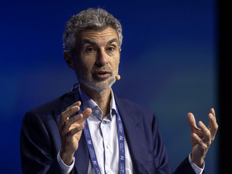  Yoshua Bengio, founder and scientific director of Mila at the Quebec AI Institute, speaking at the AI Conference at the Palais des Congress in Montreal.