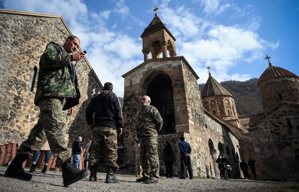 El monasterio que pasa de Armenia a Azerbaiyán tras el alto el fuego