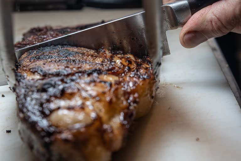 Una adulto, en la Argentina, consume 110 kilogramos de carne al año