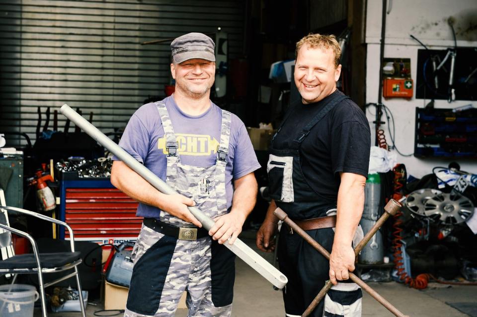 Ein Hauch Retrocharme: RTL Nitro begleitet für eine zehnteilige Doku-Serie zwei Automechaniker bei ihrer Arbeit.