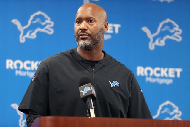Detroit Lions trade first-round pick to Arizona Cardinals for No. 12  overall in NFL draft