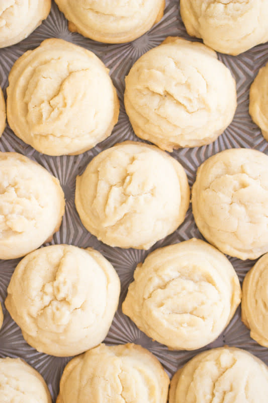 <p>The Gold Lining Girl</p><p>Soft, puffy, melt-in-your-mouth Amish sugar cookies! This sugar cookie recipe could not be easier and they’re made with common pantry ingredients!</p><p><strong>Get the recipe: <a href="https://thegoldlininggirl.com/2017/11/amish-sugar-cookies/" rel="nofollow noopener" target="_blank" data-ylk="slk:Amish Sugar Cookies;elm:context_link;itc:0;sec:content-canvas" class="link rapid-noclick-resp"><em>Amish Sugar Cookies</em></a></strong></p>