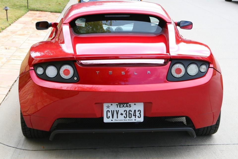 Tesla Roadster ‘Signature One Hundred’ Series._9