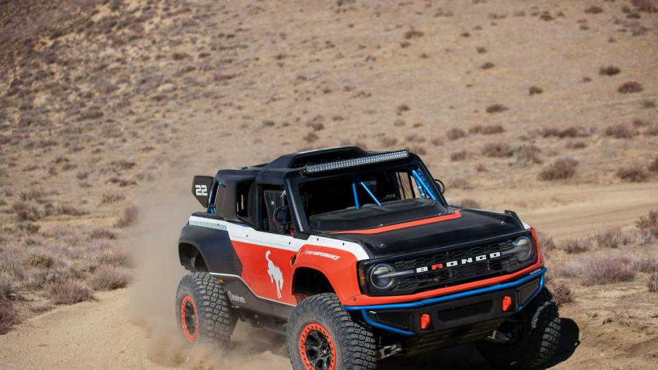 2023 ford bronco dr