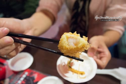 【桃園】新興的在地夜市，小吃讓人耳目一新．向日葵文化觀光夜市