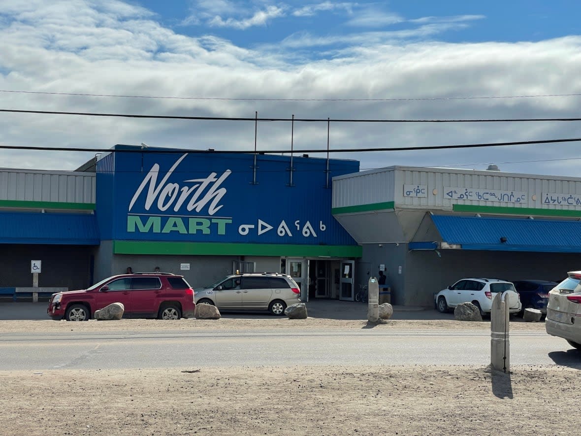 Northmart in Iqaluit. A Rogers service outage is affecting debit machines across the North, including at Northmart. (David Gunn/CBC - image credit)