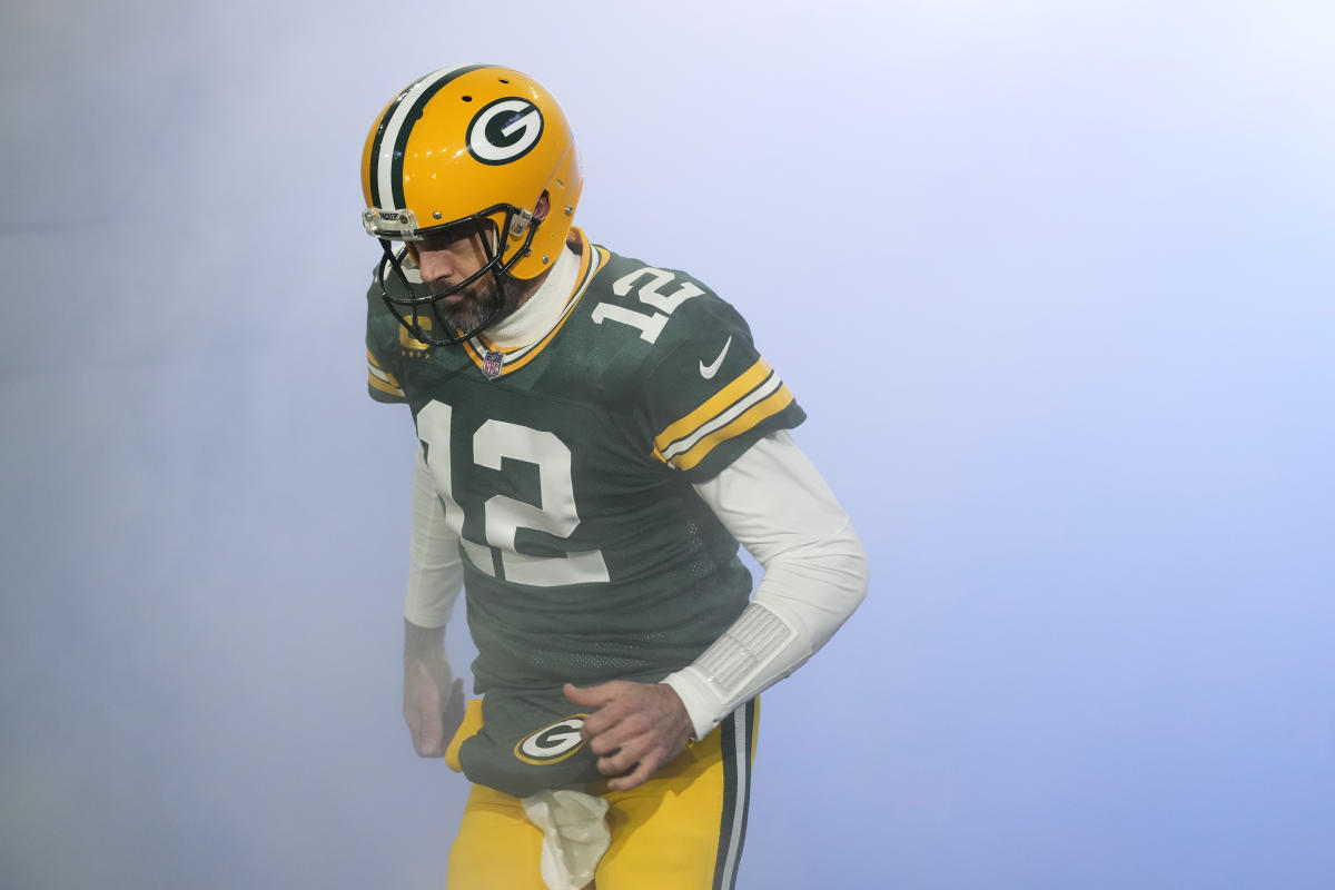 Aaron Rodgers Trade: Fantasy Impact for Garrett Wilson, Breece Hall, and  Others