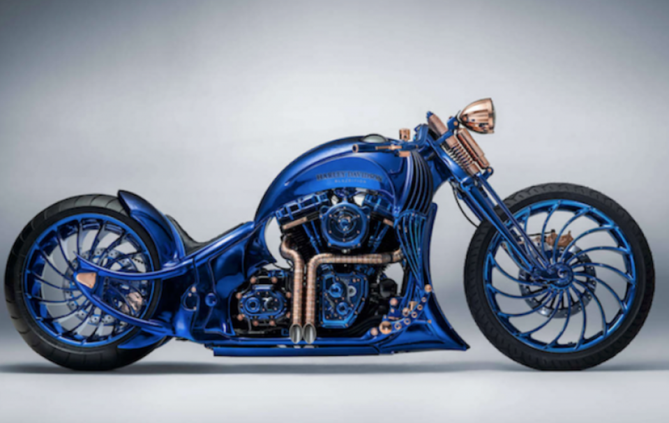 <strong>Harley-Davidson Bucherer 藍色版，擁有超過 5000 萬台幣的身價。</strong>