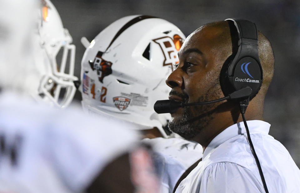 Bowling Green head coach Mike Jinks looks on against Northwestern during the second half of an NCAA college football game in Evanston, Ill., Saturday, Sept. 16, 2017. (AP Photo/Matt Marton)