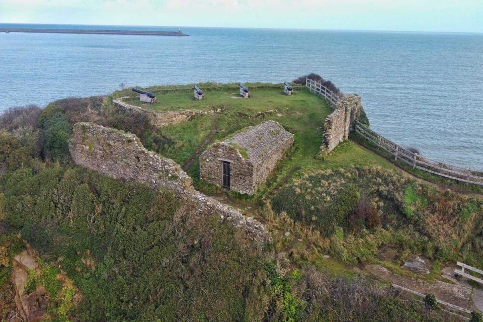 Fishguard Fort.  Bild: Charles Cole