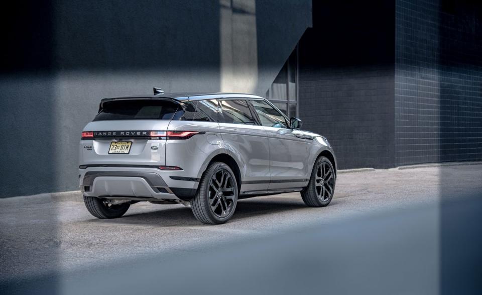 <p>2020 Range Rover Evoque P300 R-Dynamic HSE</p>