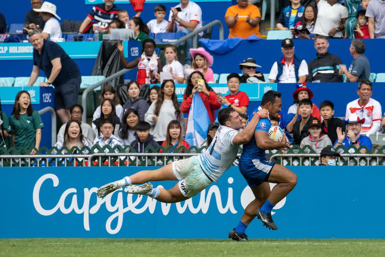 Isgró y un tackle salvador ante Samoa, para los Pumas 7s en el Seven de Hong Kong