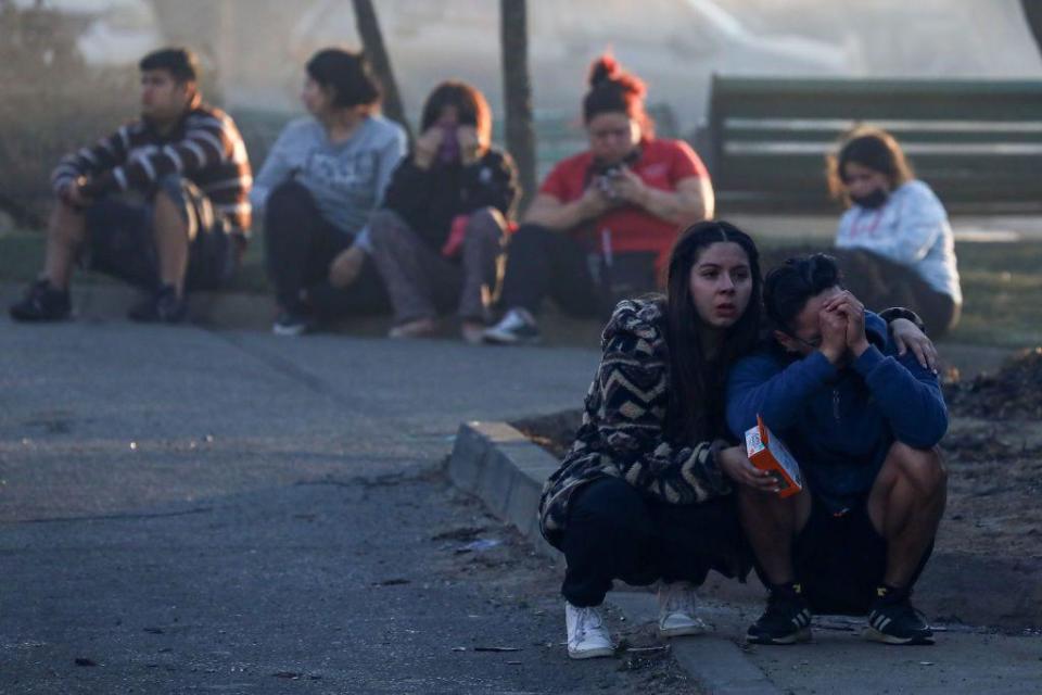 Miles de personas perdieron sus hogares en Viña del Mar a raíz de los incendios. (BBC)