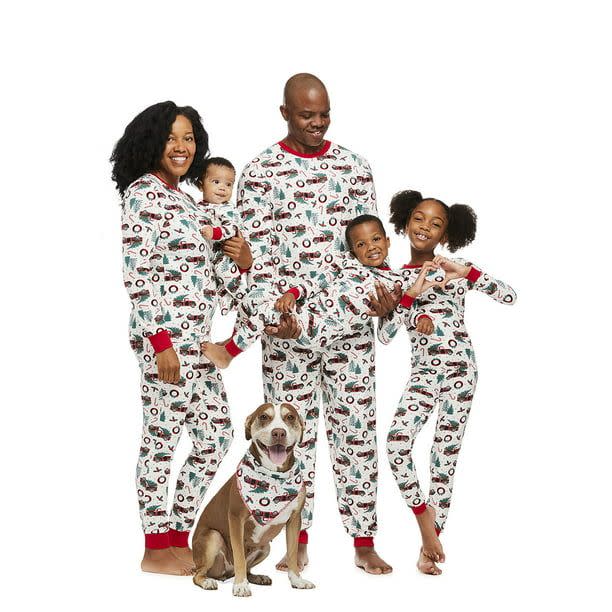 3) Matching Family Christmas Pajama Set