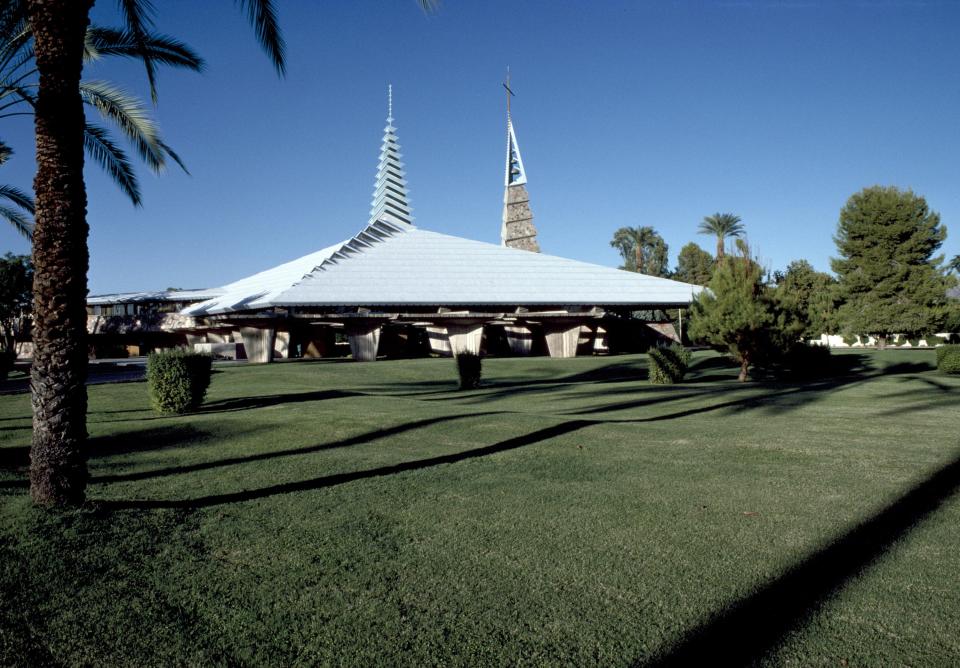 First Christian Church of Phoenix (Arizona)
Based on Frank Lloyd Wright’s drawings—commissioned by Southwest Christian Seminary in 1949 but never built—First Christian Church of Phoenix’s triangle-shaped building with a 77-foot-tall spire has been a must-see for design fans since its 1973 completion. There’s also a free-standing 120-foot bell tower.