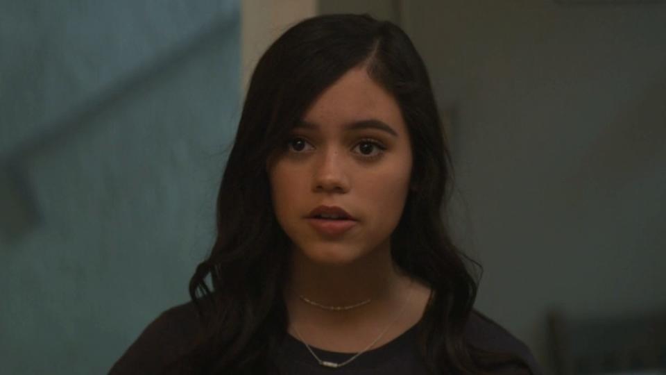 Jenna Ortega as Ellie in You Season 2.