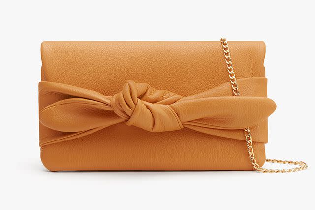 Bow Clutch – Cuyana