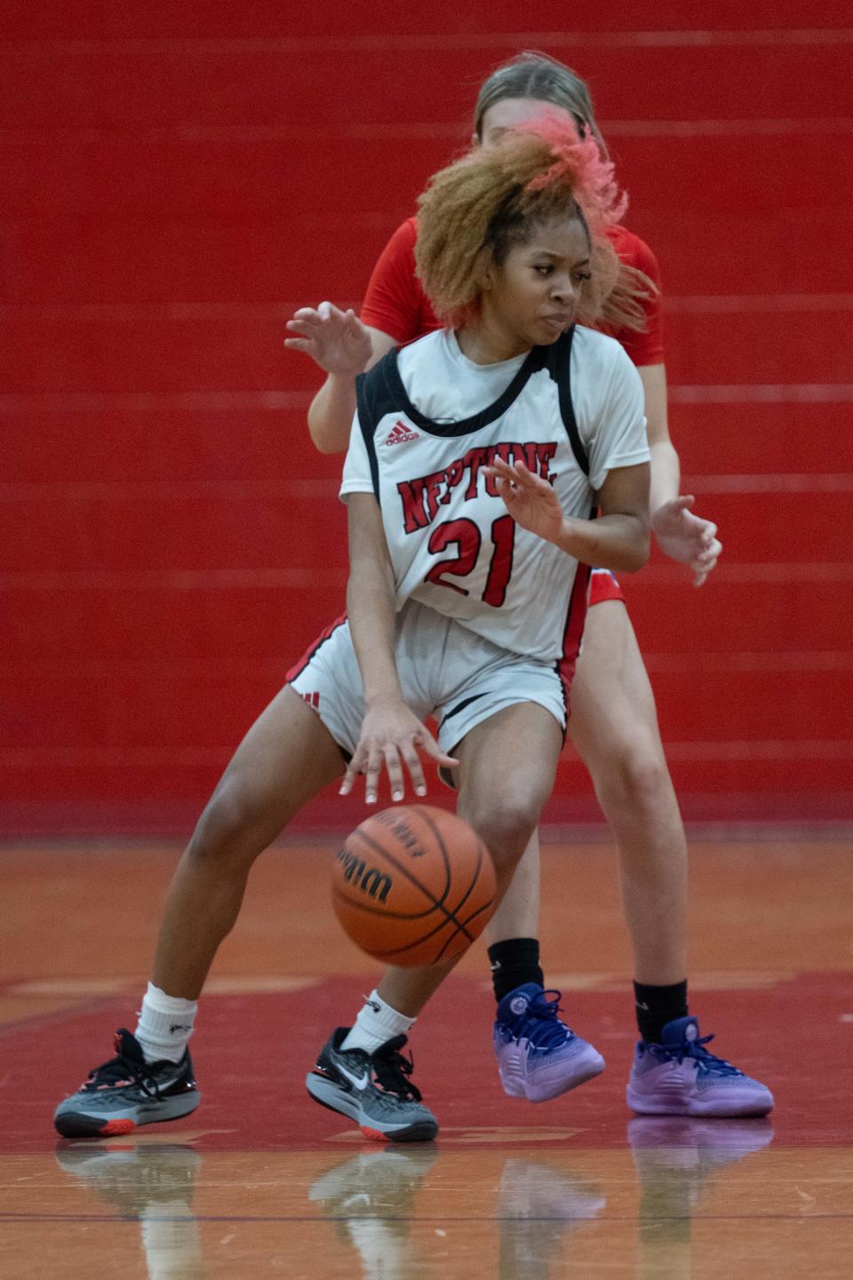 Ocean Twp vs. Neptune , #21 Neptune Bre Evans