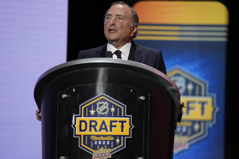 FILE - NHL commissioner Gary Bettman delivers remarks during the first round of the NHL hockey draft, Wednesday, June 28, 2023, in Nashville, Tenn. Bettman said Tuesday, Dec. 5, 2023, that the league is moving forward with holding the 2024 draft at The Sphere in Las Vegas, the new venue that opened in September and bills itself as the largest spherical structure in the world. (AP Photo/George Walker IV, File)