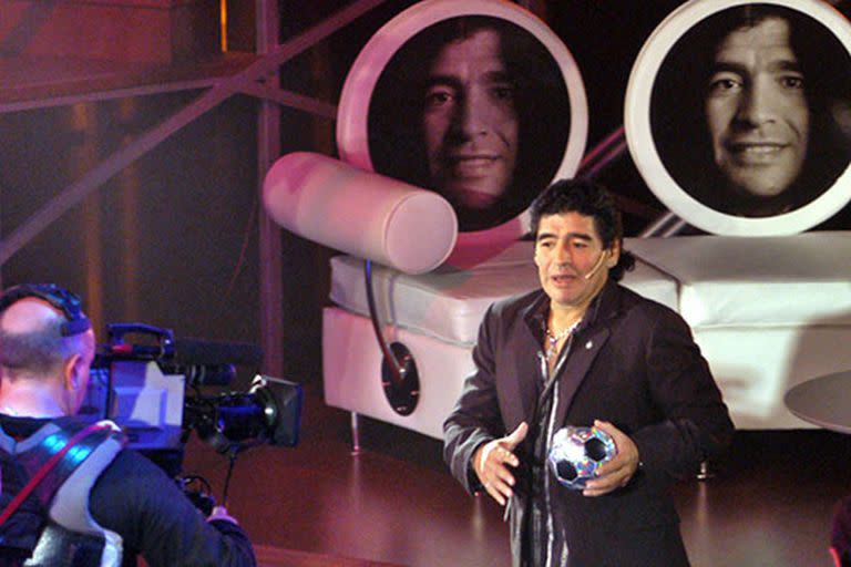 En 2005, Diego Maradona tuvo su programa; se llamó La Noche del Diez