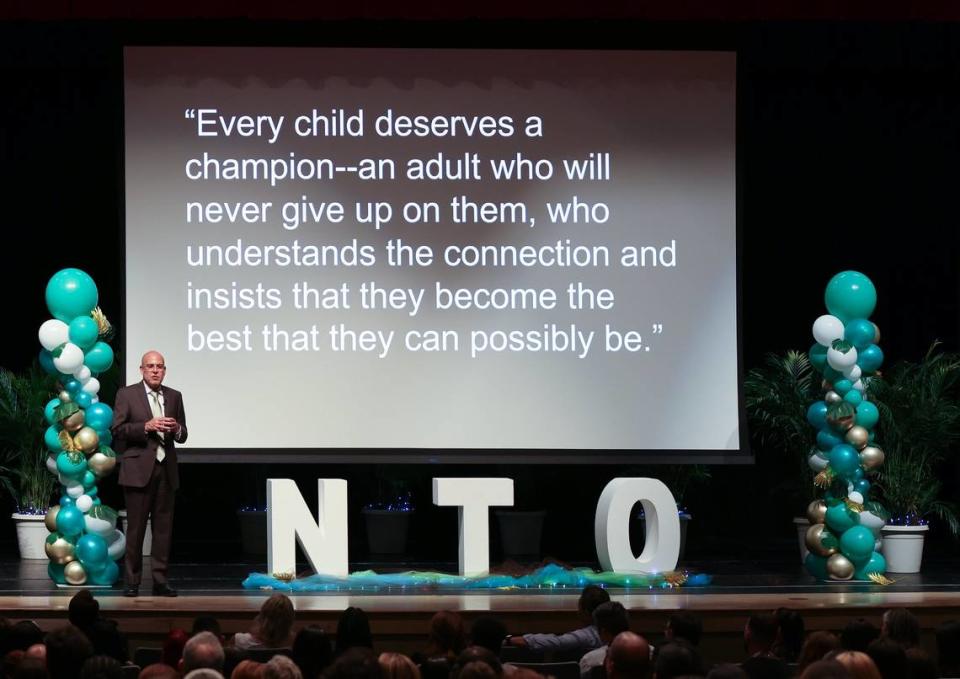 Miami-Dade Schools superintendent Jose Dotres stands in front of an inspirational message shown to about 450 new teachers at the new teacher orientation at Hialeah Gardens Senior High on Monday, Aug. 7, 2023. Carl Juste/cjuste@miamiherald.com