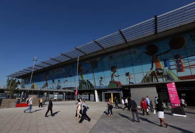 Stratford station