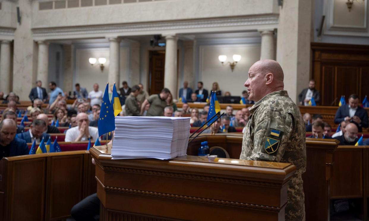 <span>Ukraine Gen Yuriy Sodol told parliament Russian forces outnumber Ukrainian troops seven to ten times, before the military mobilisation bill was voted on in Kyiv, Ukraine. Ukraine's parliament passed the law on Thursday.</span><span>Photograph: Global Images Ukraine/Getty Images</span>