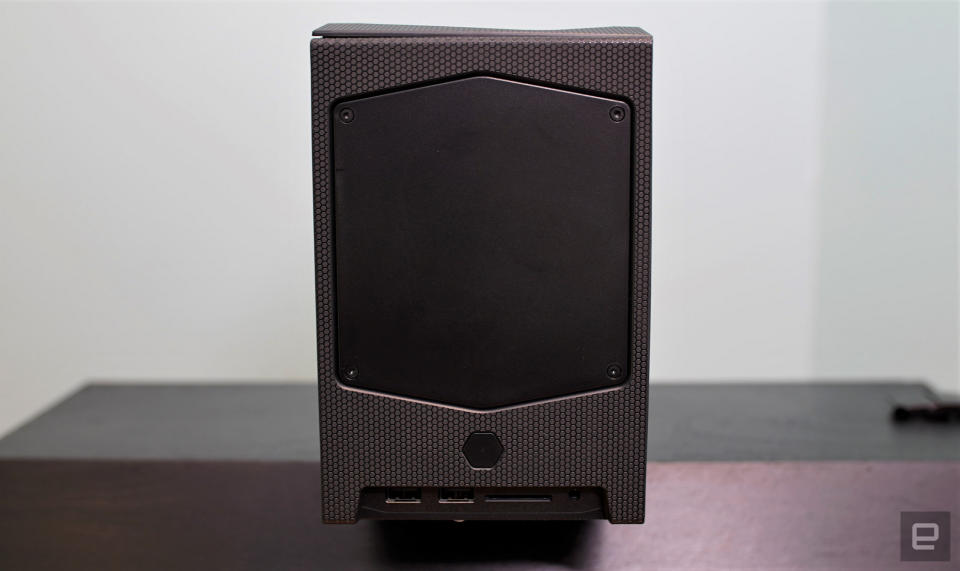 <p>Intel NUC 11 Extreme mini gaming desktop</p>
