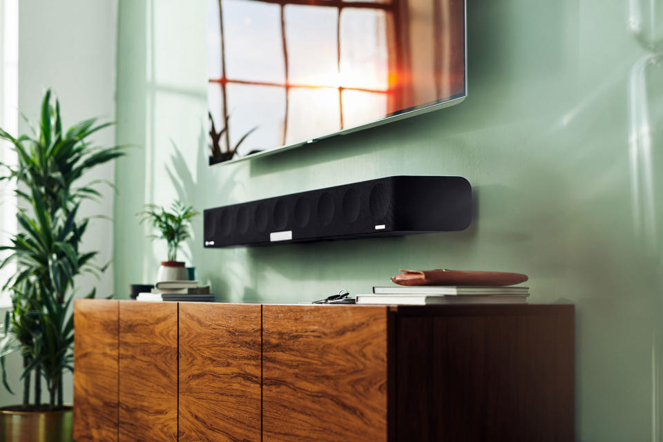 Last year at CES, Sennheiser revealed a soundbar prototype with its impressive