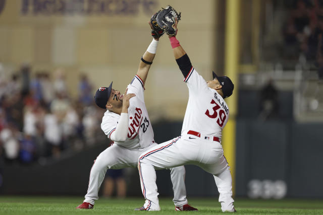 Rangers trump Blue Jays in 12-2 win