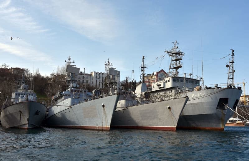 Russian warships are moored in Sevastopol, the harbour of Russia's Black Sea Fleet in Crimea. Ulf Mauder/dpa