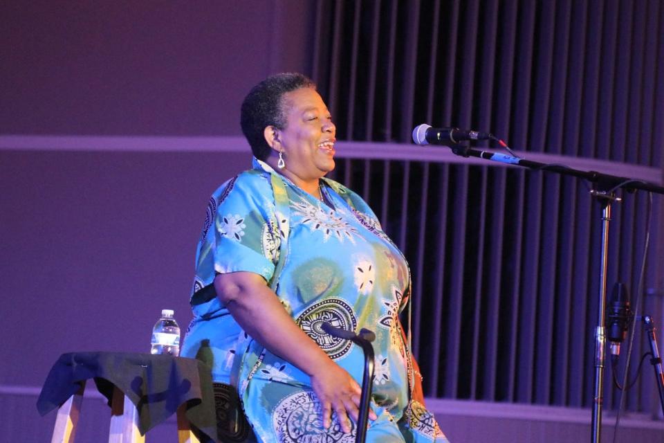 Storyteller Sheila Arnold at the 2022 Flatwater Tales Storytelling Festival in Oak Ridge June 3-4 at the Historic Grove Theater.