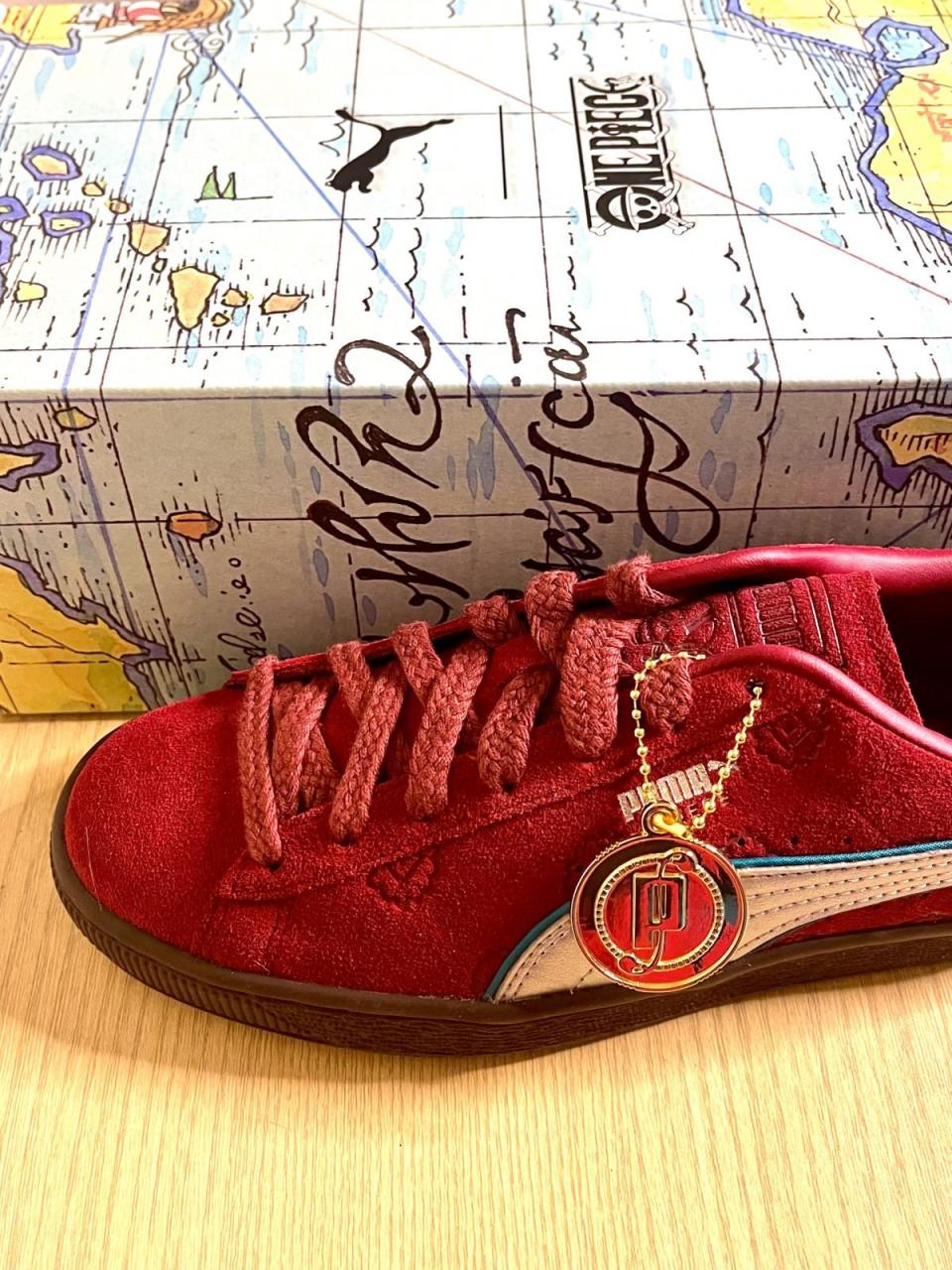 One Piece puma shoes with box