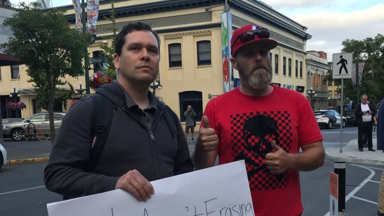 John A. Macdonald statue removed from Victoria City Hall