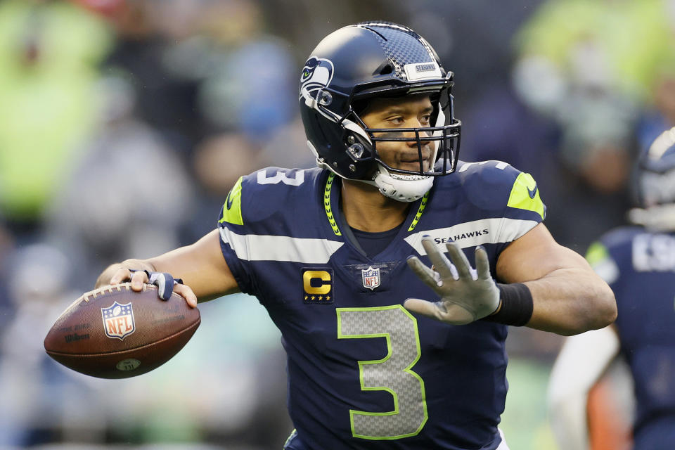 El mariscal de campo de la NFL Russell Wilson #3 de los Seattle Seahawks 