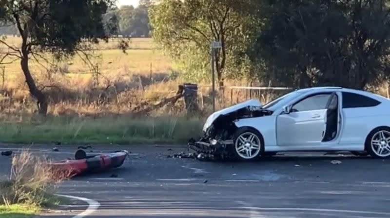 ▲澳洲維多利亞省20日發生當地11年來最嚴重車禍，造成5人死亡，其中3人為台灣人。（圖／翻攝自澳洲新聞網）