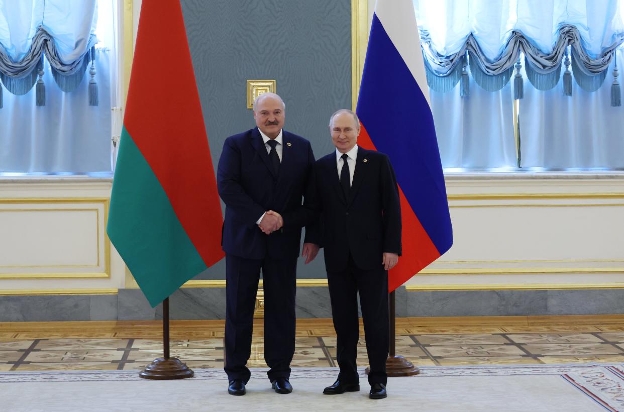 Ukraine and Russian presidents Alexander Lukashenko and Vladimir Putin (EPA)