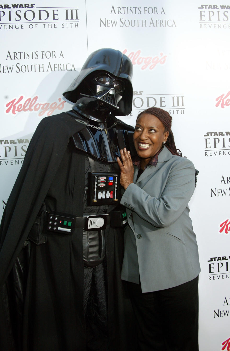 WESTWOOD , CA - MAY 12:  Actress CCH Pounder arrives with Darth Vader to the 'Star Wars Episode III - Revenge Of The Sith' Los Angeles Premiere at the Mann Village Theatre on May 12, 2005 in Westwood, California. The premiere benefits the charity Artists for a New South Africa and its comprehensive, ground-breaking program for South African children orphaned by HIV/AIDS. (Photo by Frederick M. Brown/Getty Images)