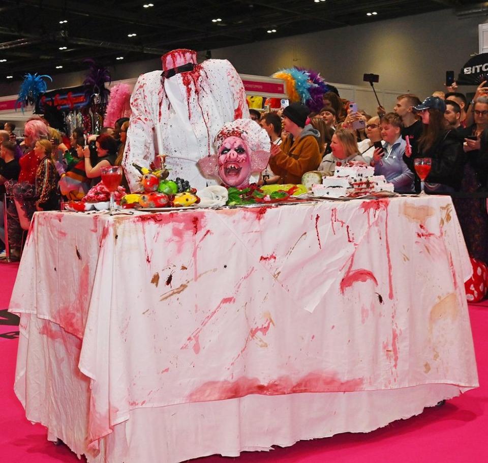 Photo Gallery Dragcon UK 2024 Queens Walk