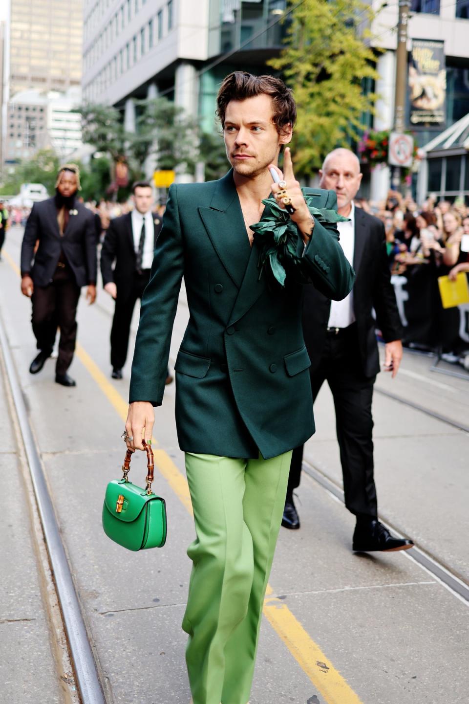 Harry Styles wears Gucci, styled by Harry Lambert (Matt Winkelmeyer/Getty Images)