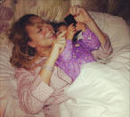 Celebrity Twitpics: Mariah Carey shared this gorgeous photo of her and her daughter, Monroe, this week. The picture shows the pair in bed ready to watch the premiere of American Idol which features Mariah Carey on the judging panel.