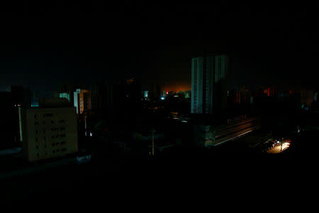 A view of the city during a blackout in Maracaibo, Venezuela March 31, 2019. Picture taken March 31, 2019. REUTERS/Isaac Urrutia