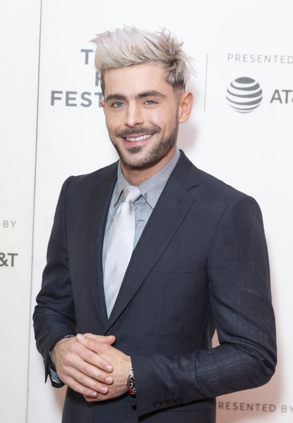 STELLA ARTOIS THEATRE AT BMCC TP, NEW YORK, UNITED STATES - 2019/05/02: Zac Efron attends premiere of Extremely Wicked, Shockingly Evil and Vile movie during Tribeca Film Festival at Stella Artois Theatre at BMCC TPAC. (Photo by Lev Radin/Pacific Press/LightRocket via Getty Images)