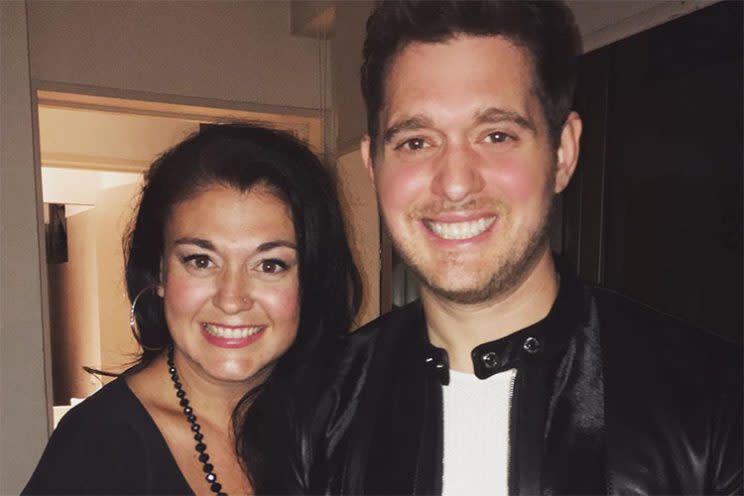 Michael Bublé, junto a su hermana Brandee. Foto: Instagram.com/brandeebuble/