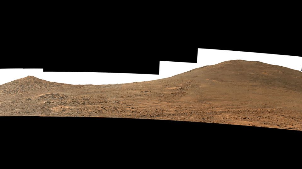 A panorama shows the area Perseverance will climb in the coming months to crest Jezero Crater’s rim. The composite shot is made up of 59 images taken by the rover’s Mastcam-Z on August 4. - NASA/JPL-Caltech/ASU/MSSS